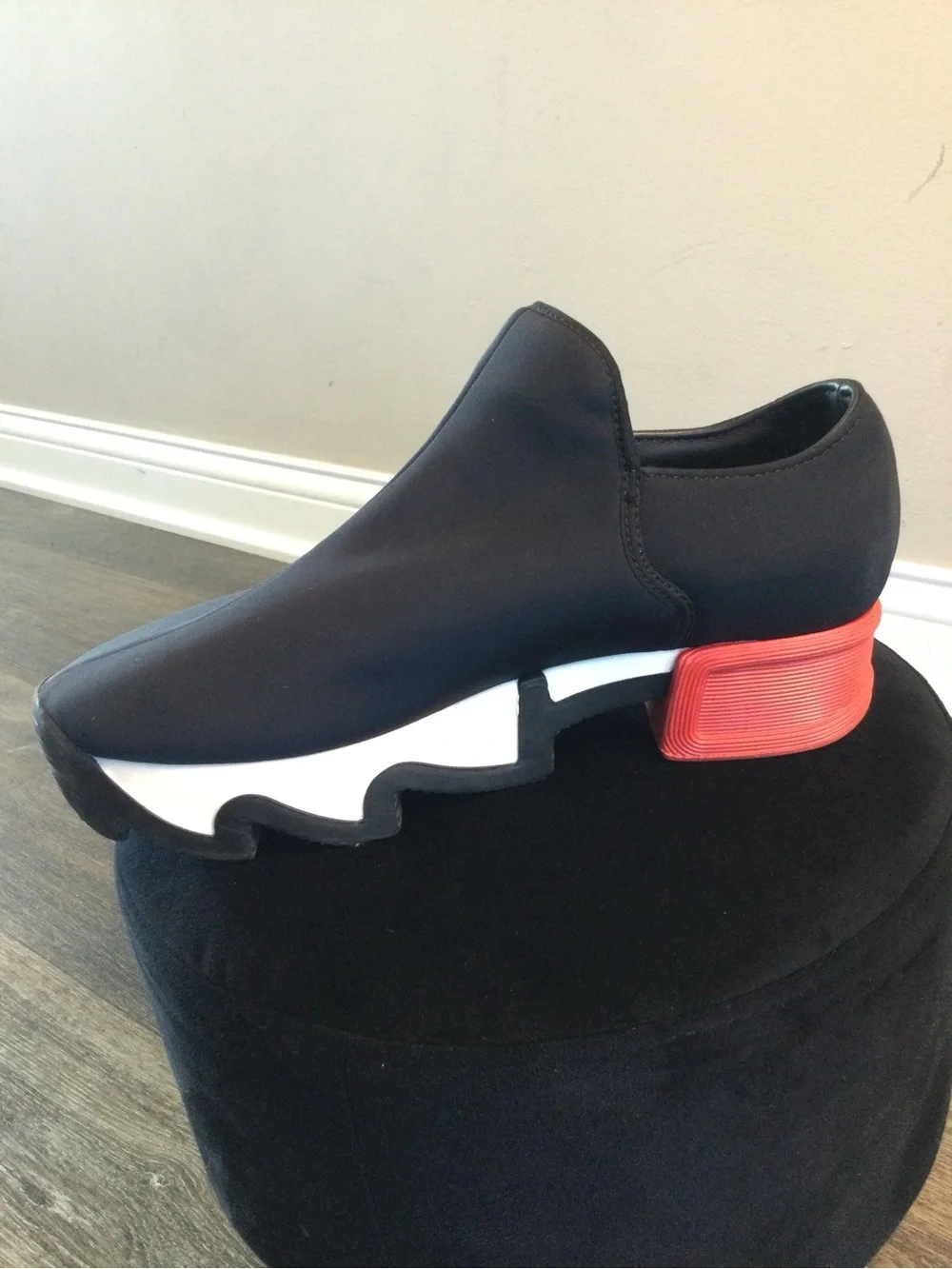 N/A sleek slip